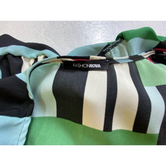 Fashion Nova Striped Green & Black Sexy Long Sleeve Tie-Back Crop Top XL Y2k Hot - Picture 4 of 4